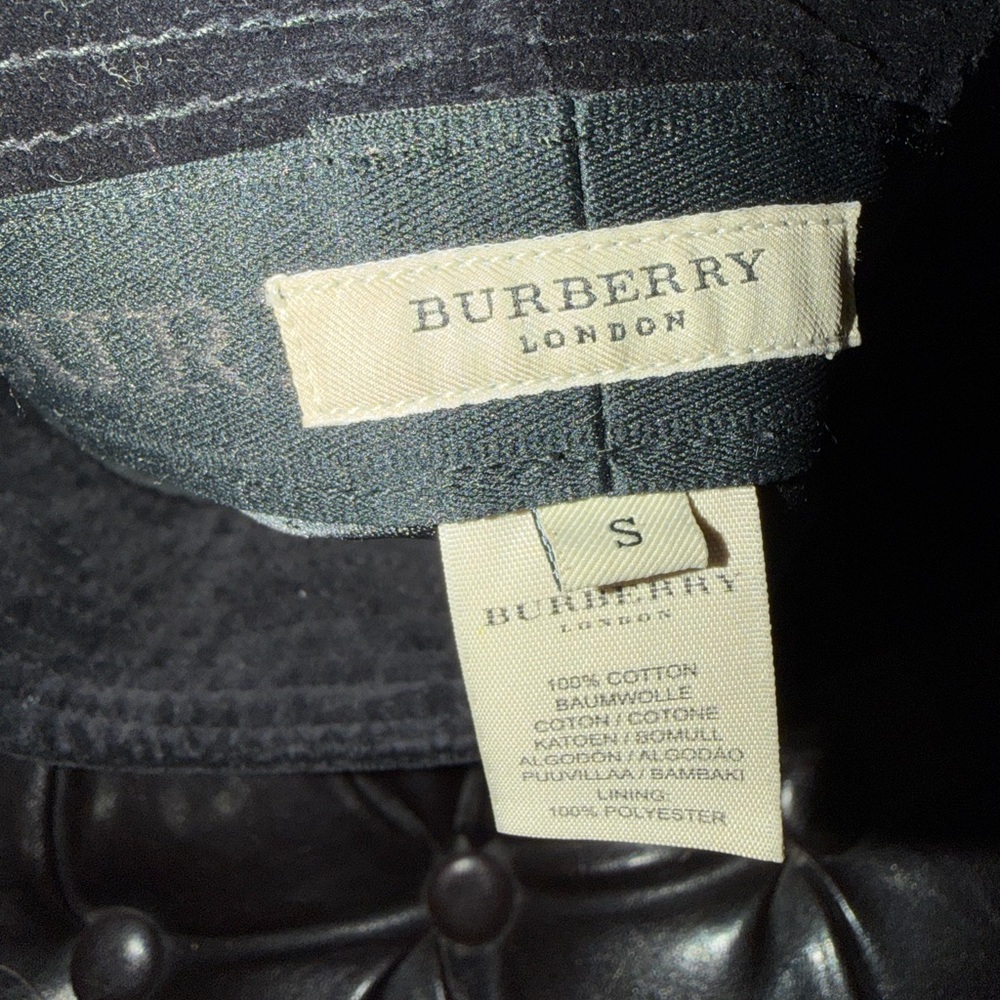 Burberry London Black Velvet Cloche Cap Nova Check Sash Button Decor Hat Small - Picture 2 of 5
